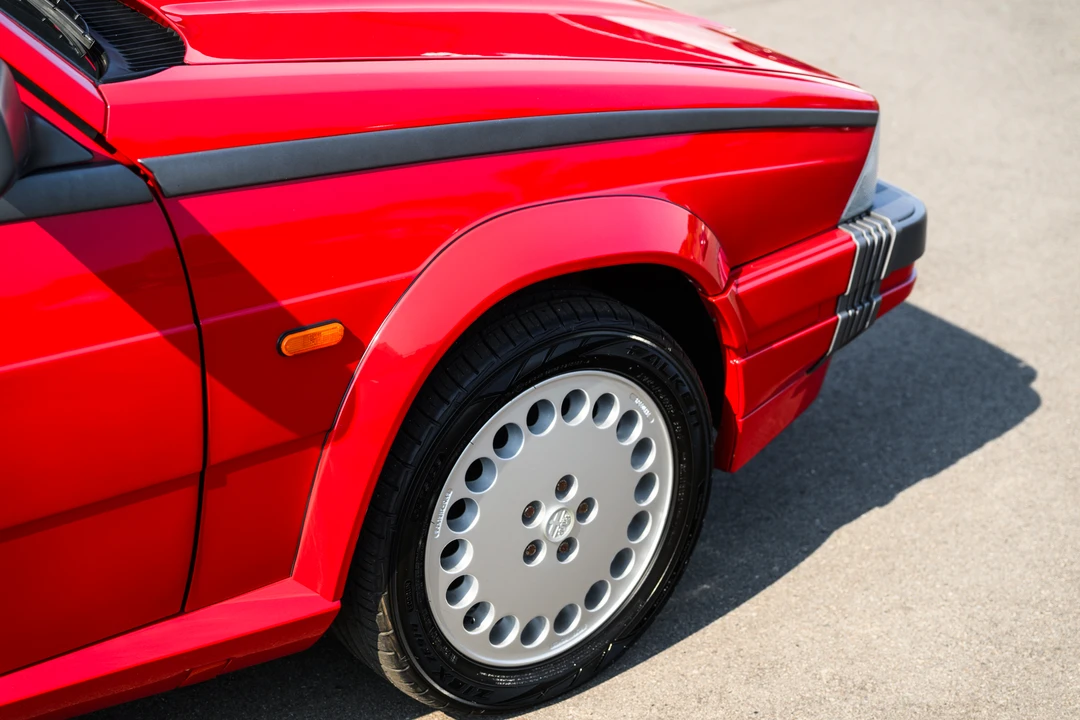 1990 Alfa Romeo 75/Milano - Image 23 of 31