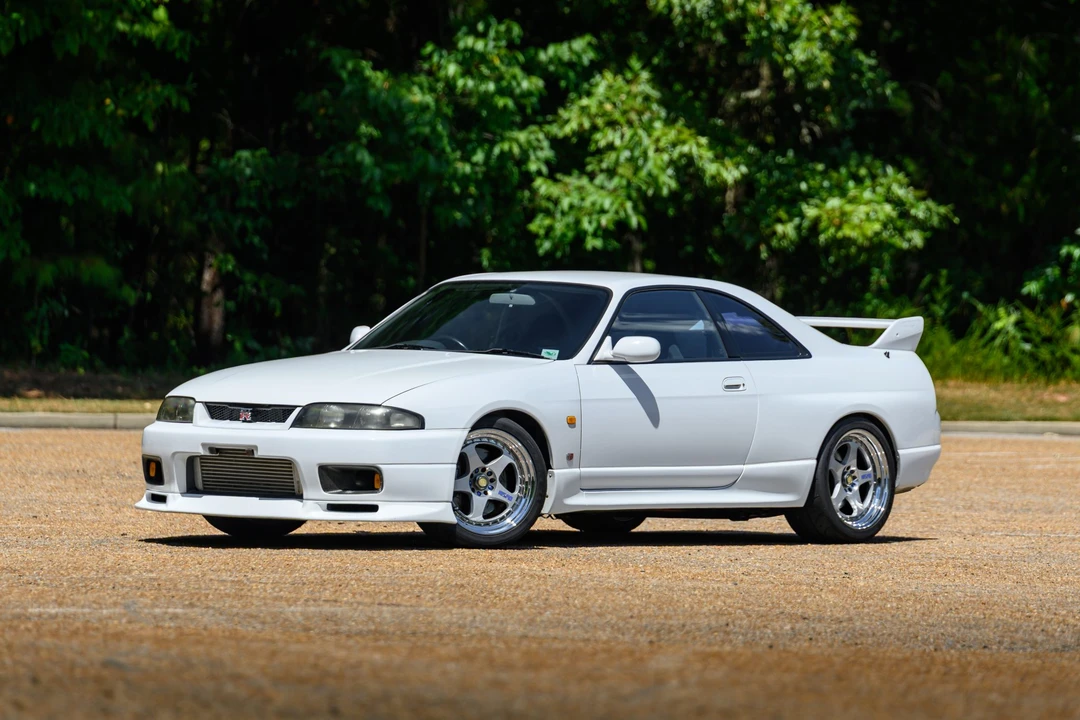 1996 Nissan R33 Skyline GT-R 9th Gen - Image 8 of 31