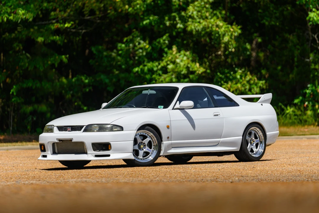 1996 Nissan R33 Skyline GT-R 9th Gen - Image 12 of 31
