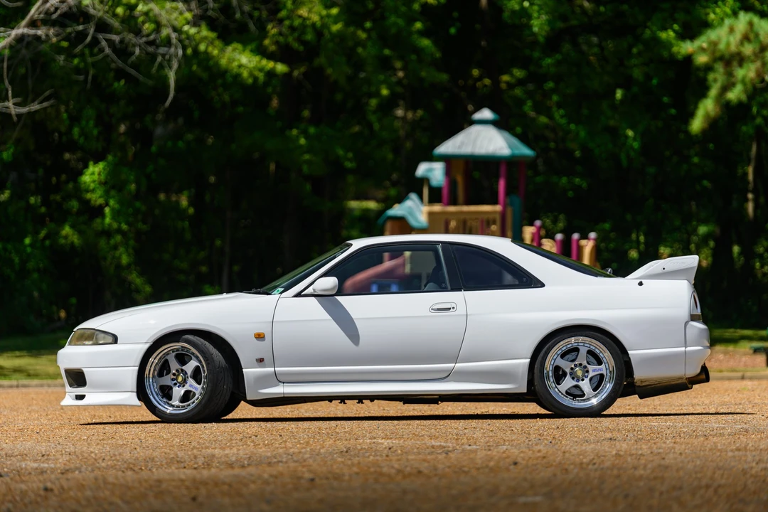 1996 Nissan R33 Skyline GT-R 9th Gen - Image 20 of 31