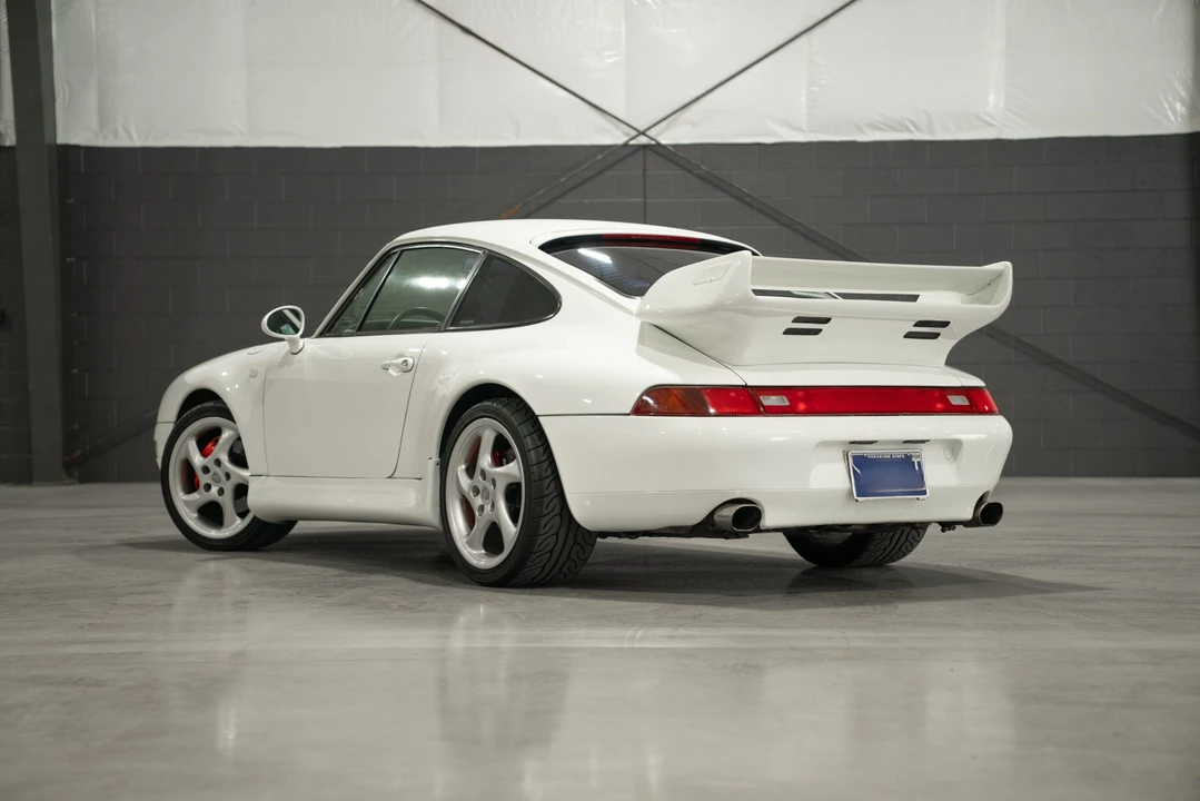 1995 Porsche 993 Carrera - Image 4 of 31