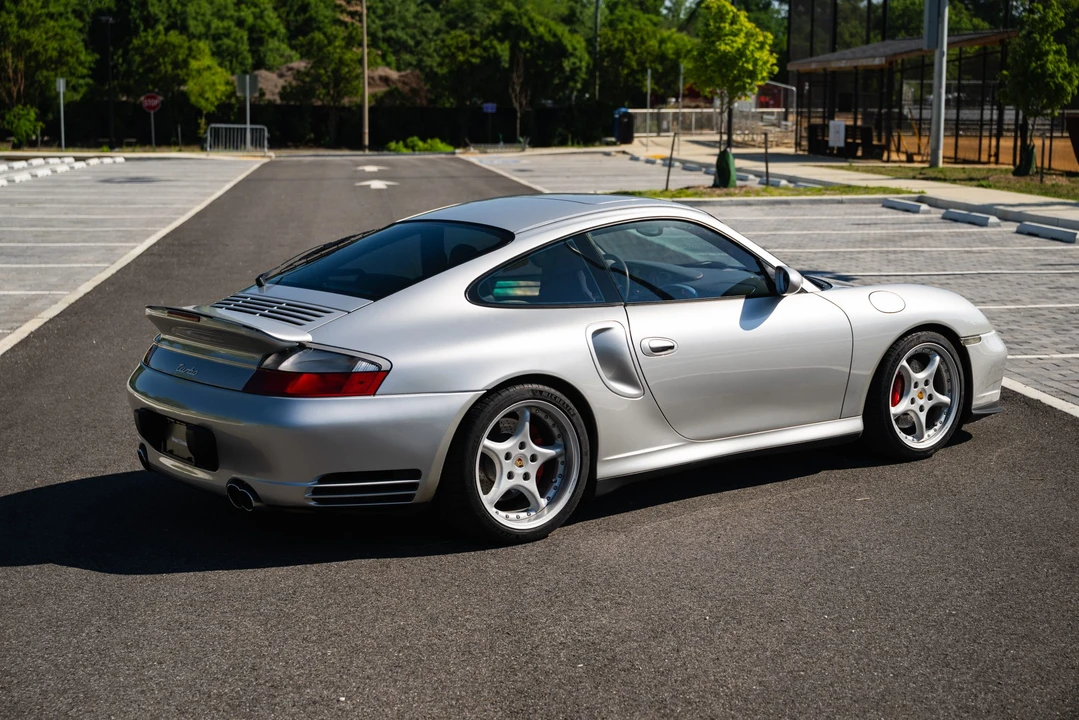 2003 Porsche 996 Turbo - Image 28 of 31