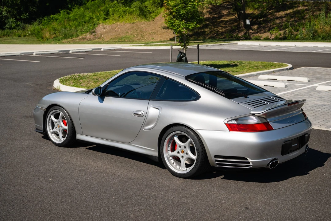 2003 Porsche 996 Turbo - Image 16 of 31