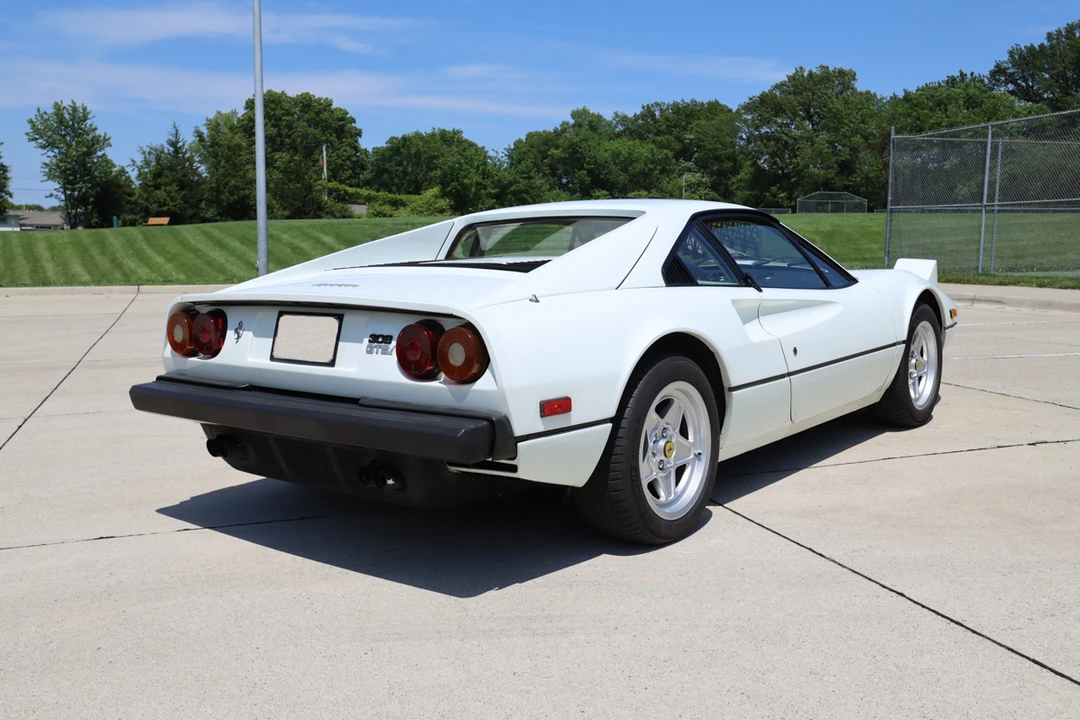1982 Ferrari 308 GTB - Image 5 of 31