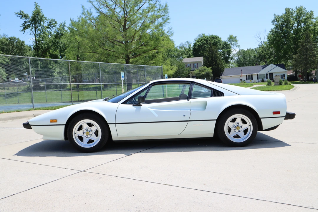 1982 Ferrari 308 GTB - Image 8 of 31