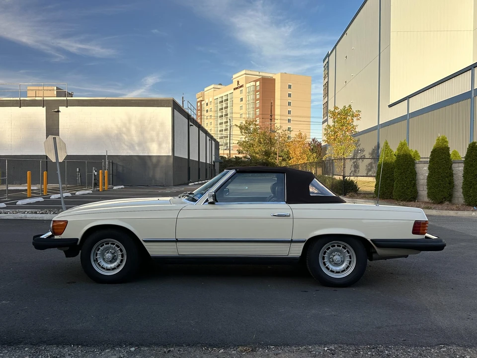 1982 Mercedes-Benz R107 SL-Class - Image 23 of 31