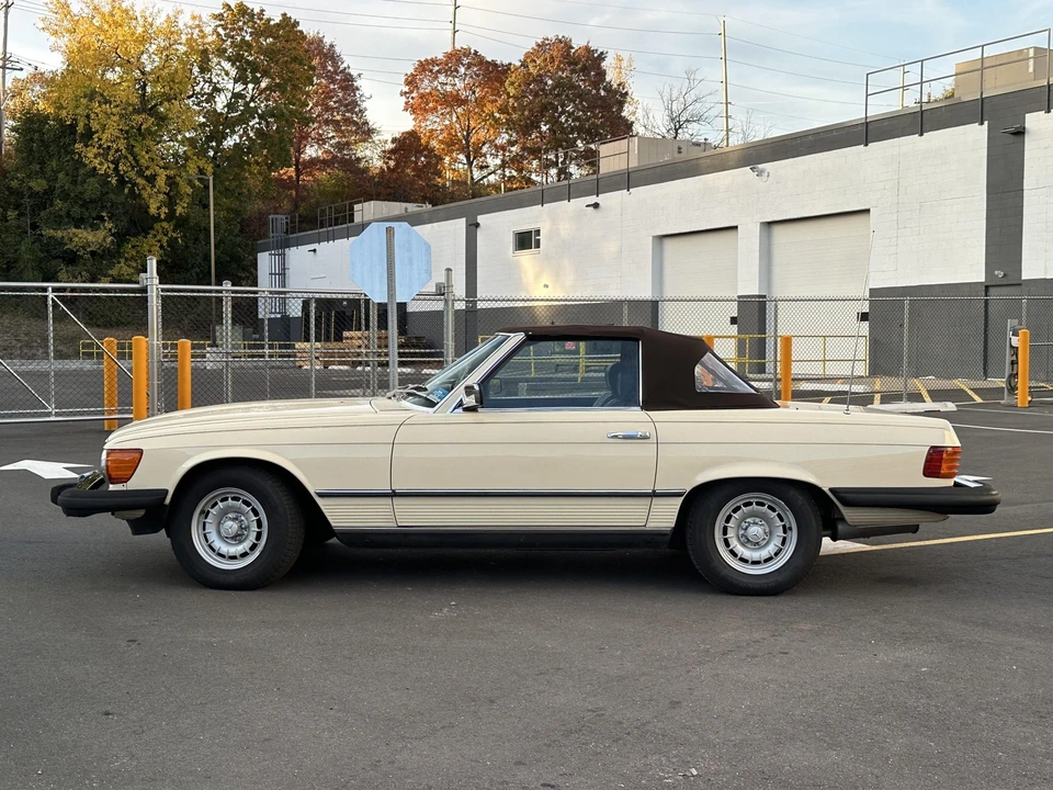 1982 Mercedes-Benz R107 SL-Class - Image 21 of 31