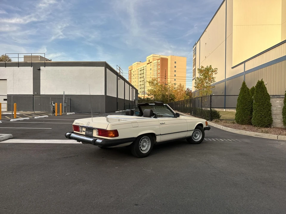1982 Mercedes-Benz R107 SL-Class - Image 15 of 31
