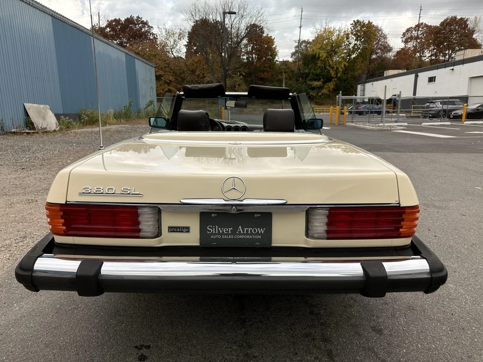 1982 Mercedes-Benz R107 SL-Class - Image 11 of 31