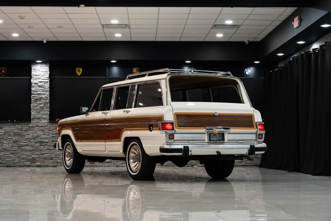 1983 Jeep SJ Wagoneer - Image 30 of 31