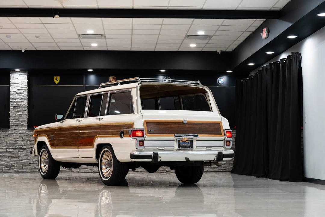 1983 Jeep SJ Wagoneer - Image 26 of 31