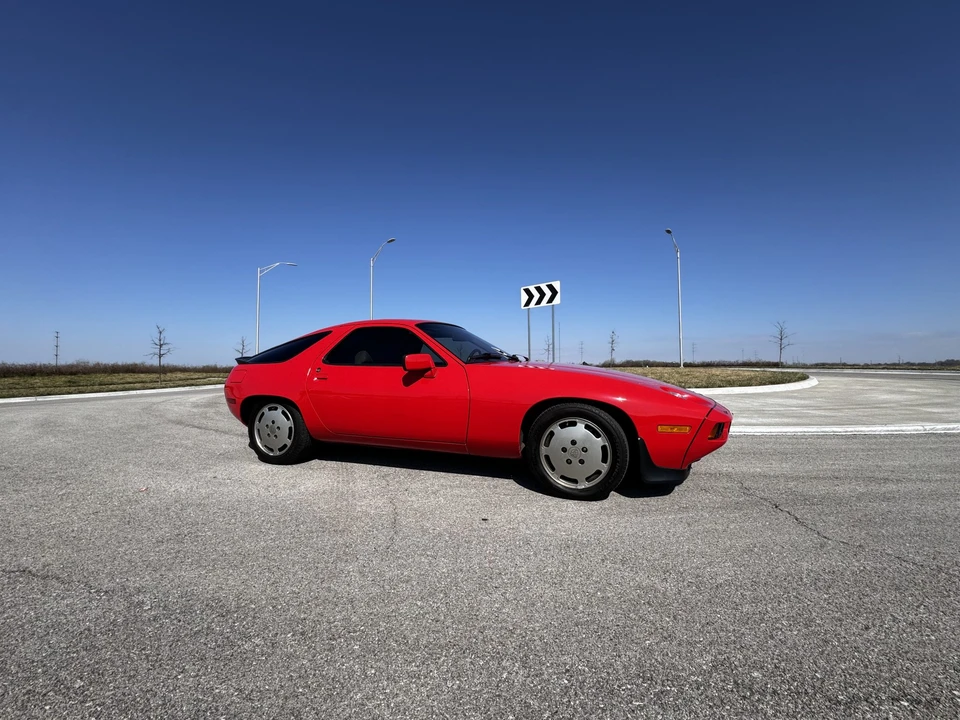 1983 Porsche 928 S - Image 24 of 31