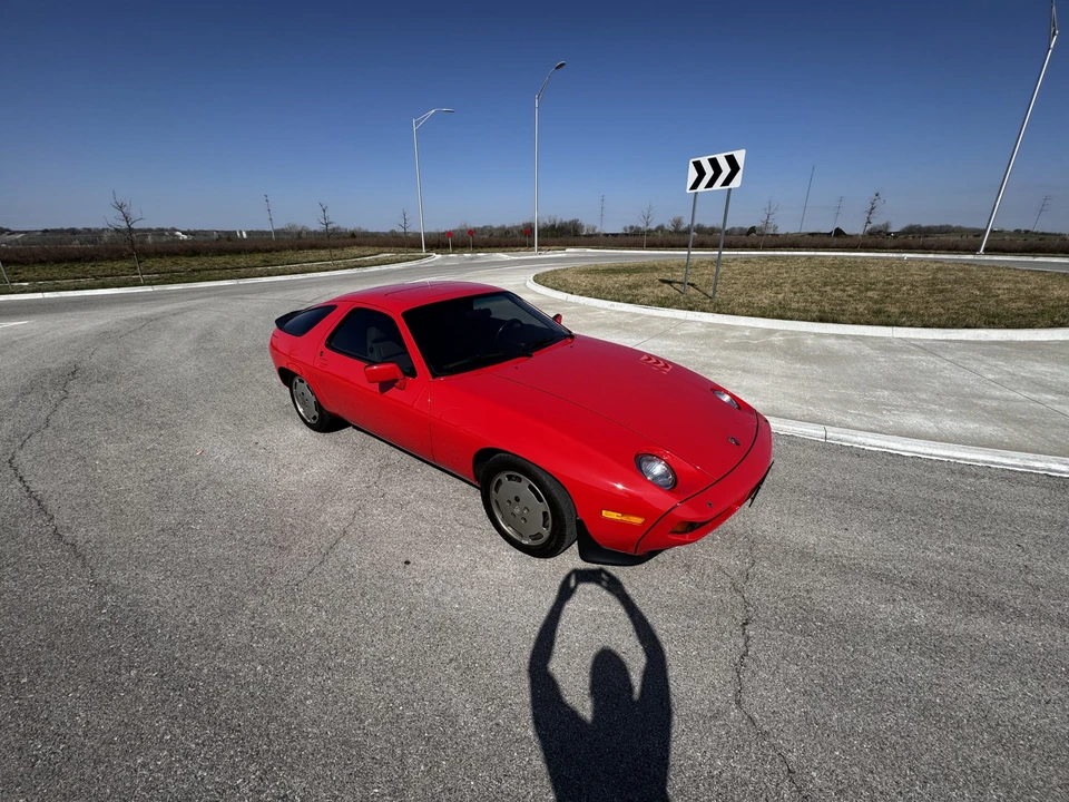 1983 Porsche 928 S - Image 30 of 31