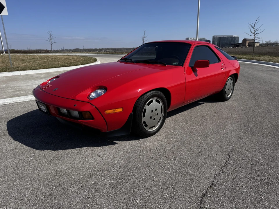 1983 Porsche 928 S - Image 6 of 31