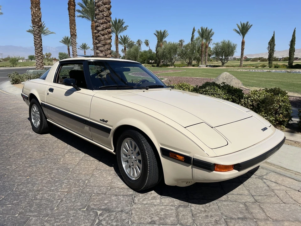 1984 Mazda RX-7 SA & FB - Image 11 of 31