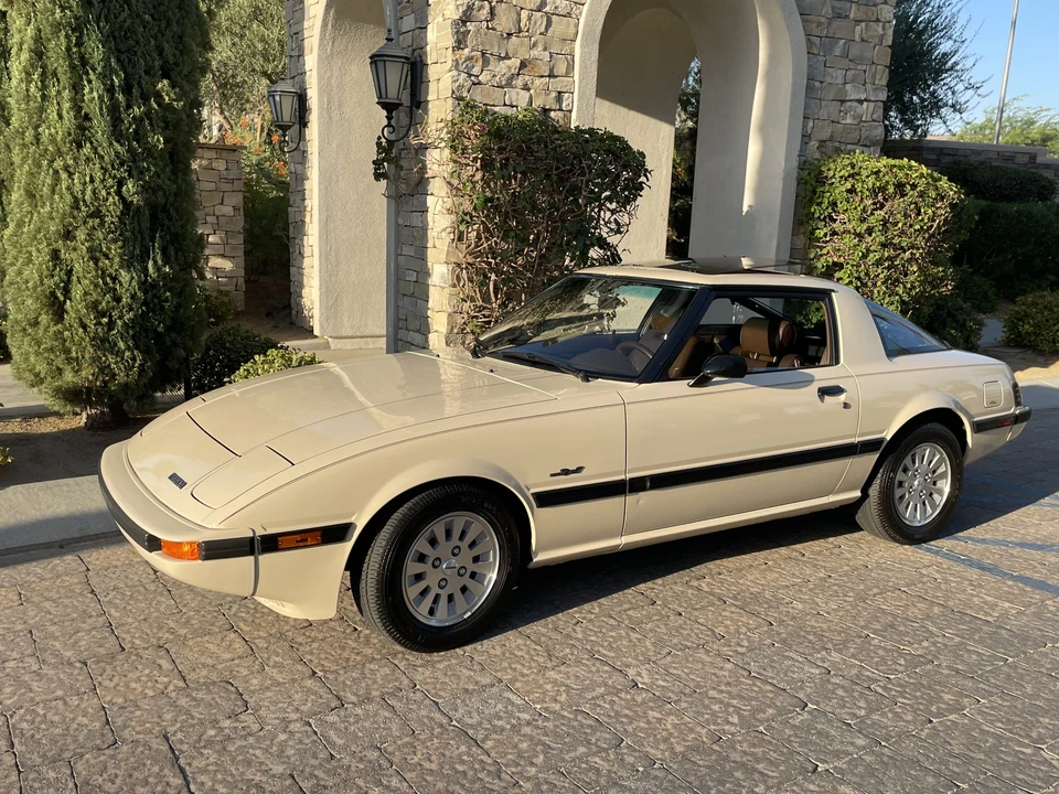 1984 Mazda RX-7 SA & FB - Image 3 of 31