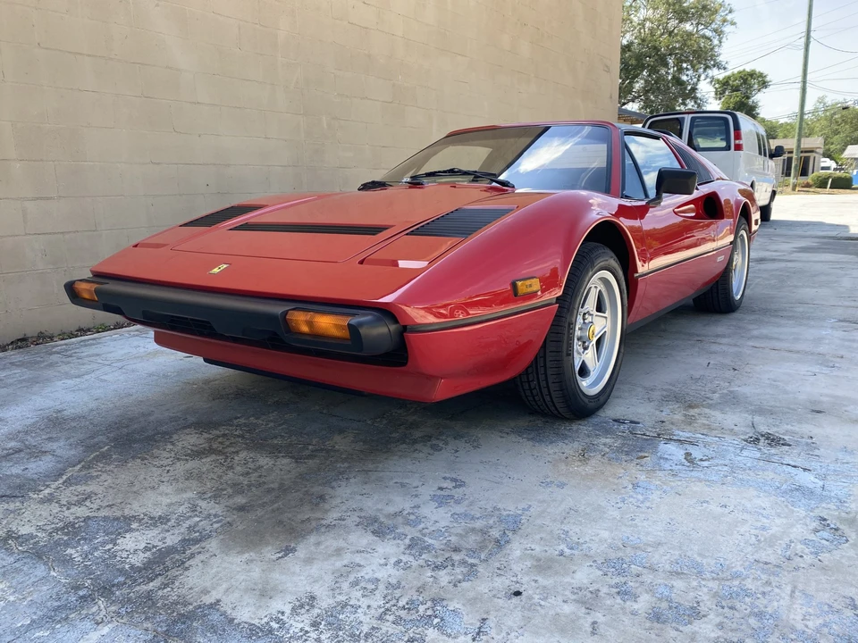 1985 Ferrari 308 GTS QV - Image 3 of 31