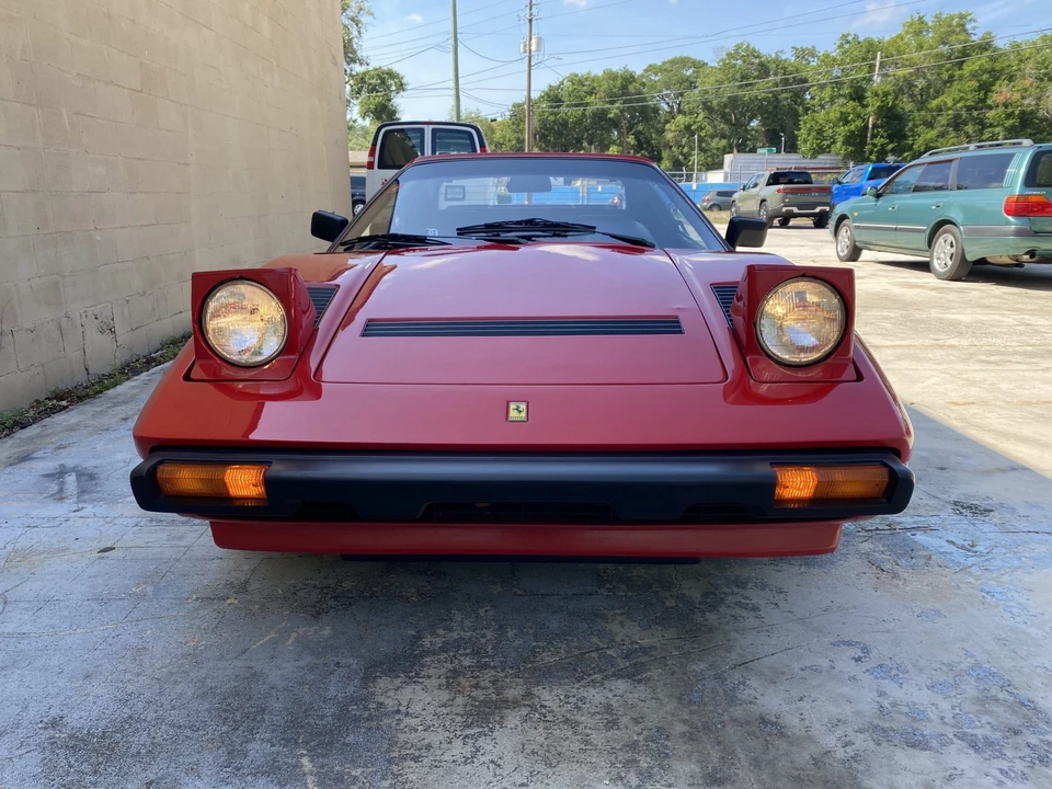 1985 Ferrari 308 GTS QV - Image 6 of 31
