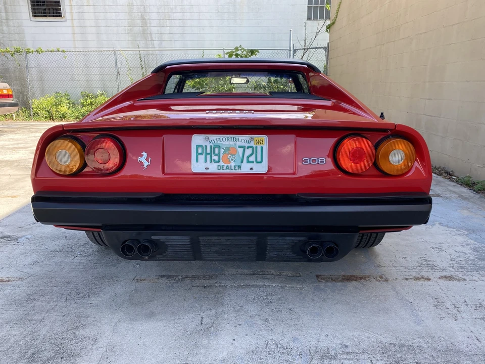1985 Ferrari 308 GTS QV - Image 18 of 31