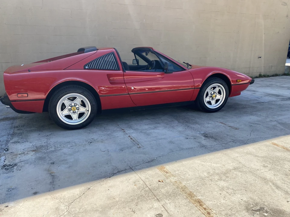 1985 Ferrari 308 GTS QV - Image 13 of 31