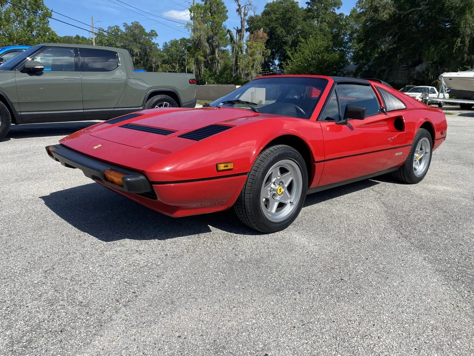 1985 Ferrari 308 GTS QV - Image 2 of 31