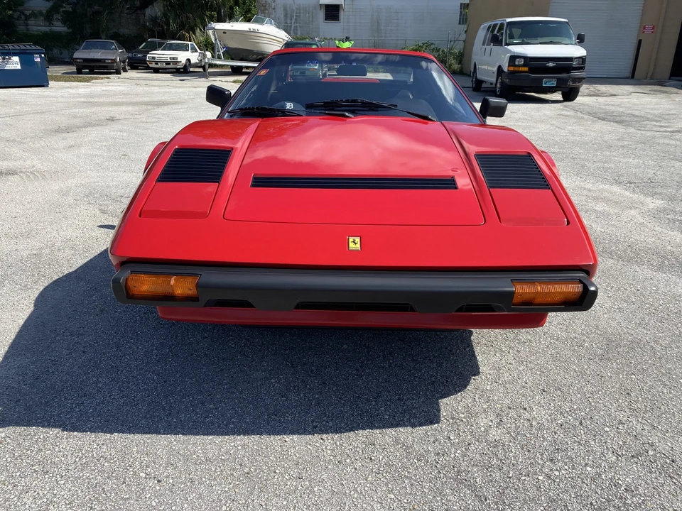 1985 Ferrari 308 GTS QV - Image 8 of 31