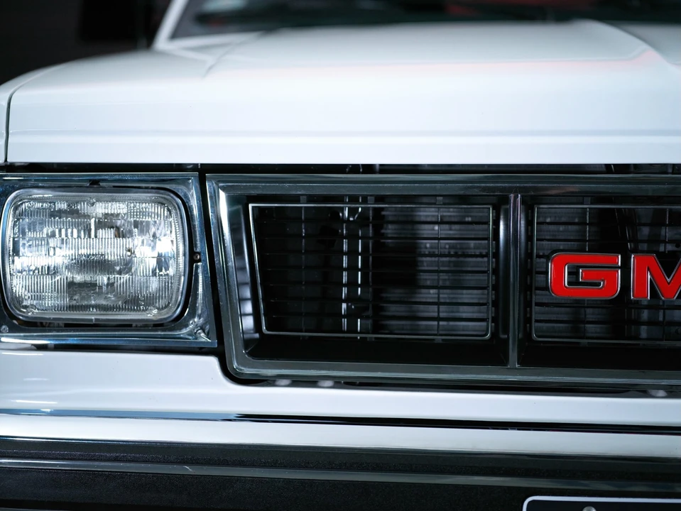 1985 GMC S-15 Jimmy 1st Gen - Image 16 of 31