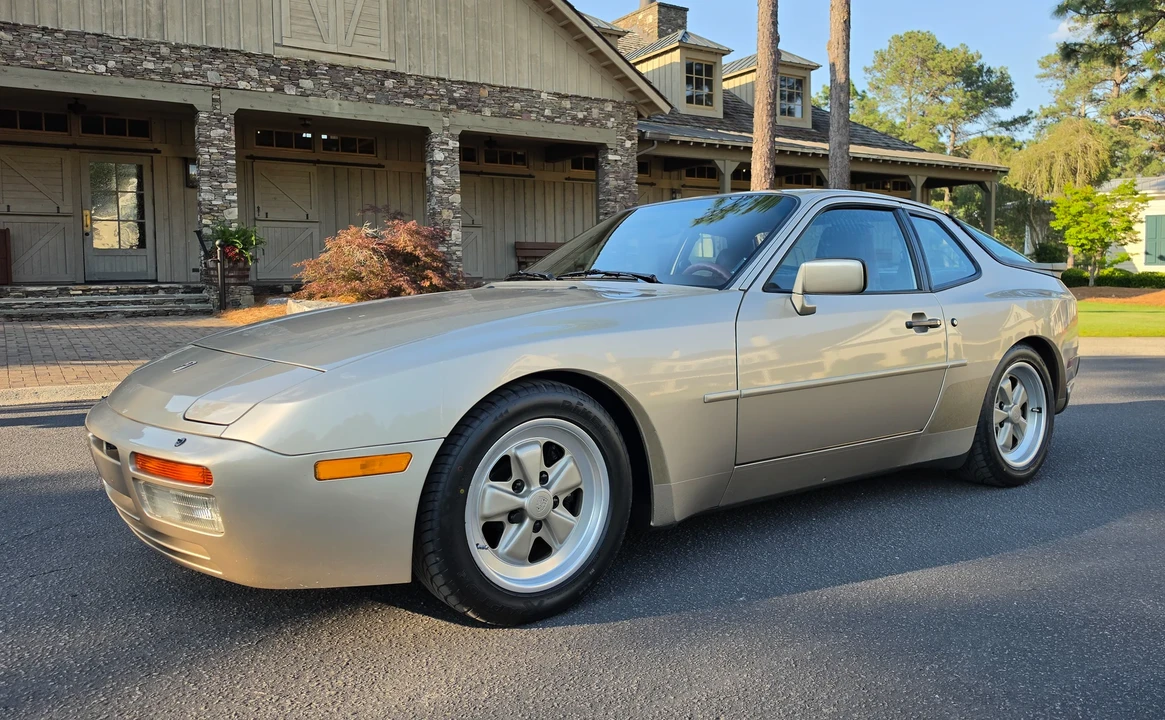 1986 Porsche 944 Turbo - Image 4 of 31