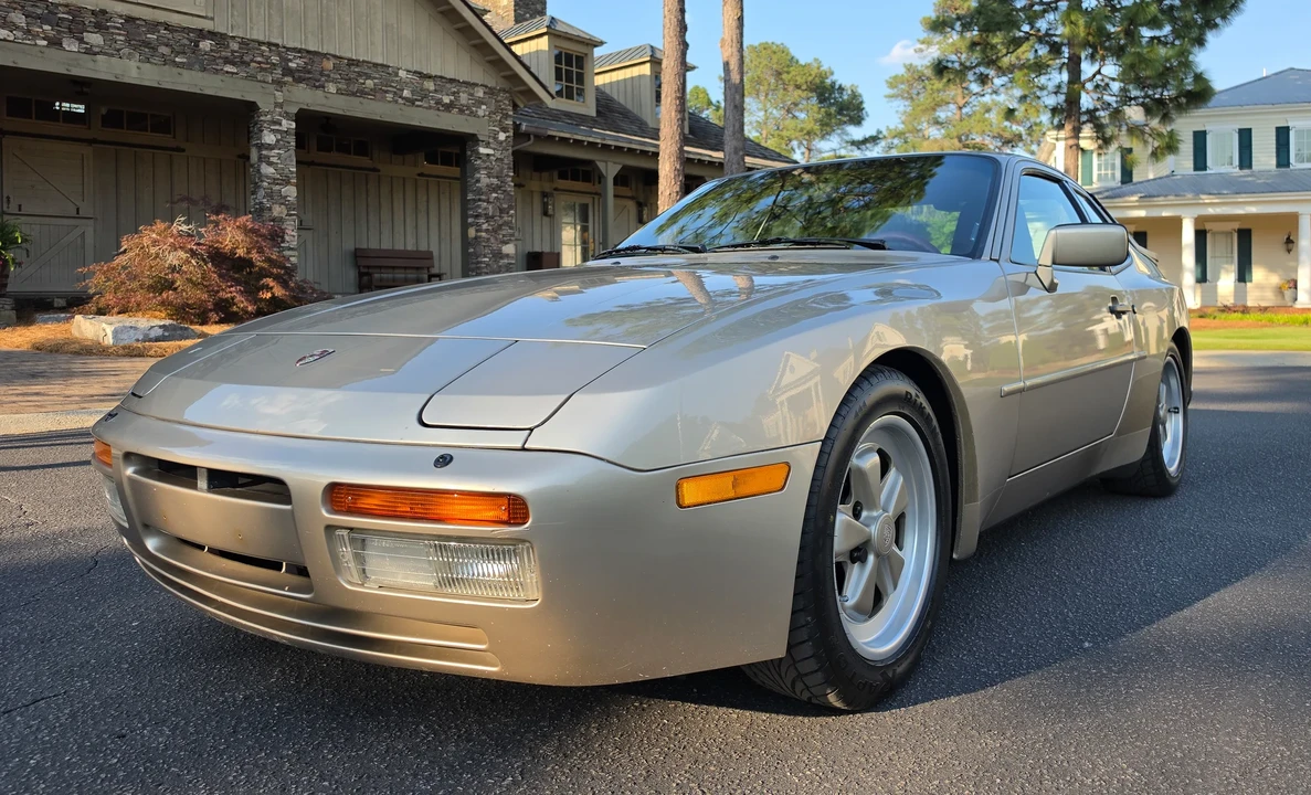 1986 Porsche 944 Turbo - Image 2 of 31