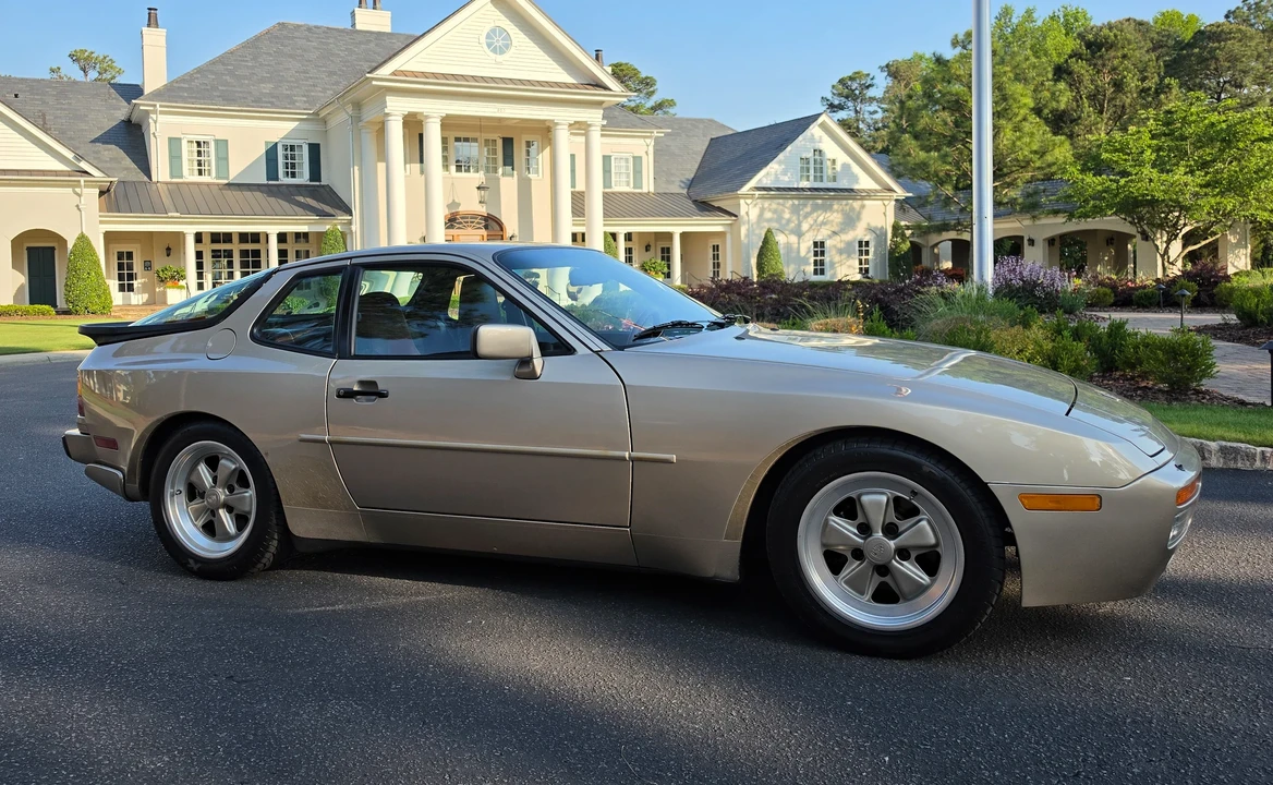 1986 Porsche 944 Turbo - Image 25 of 31