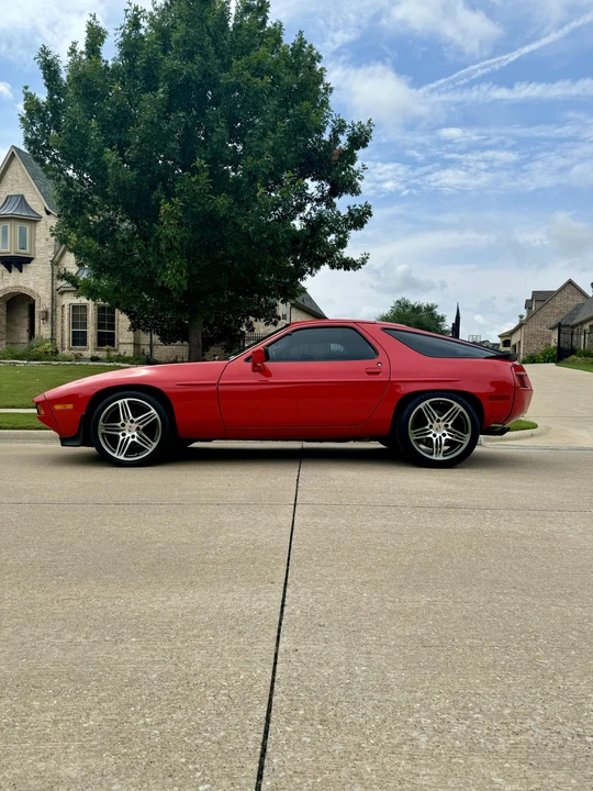 1986 Porsche 928 S - Image 16 of 31