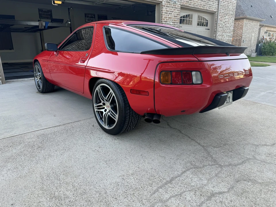 1986 Porsche 928 S - Image 21 of 31