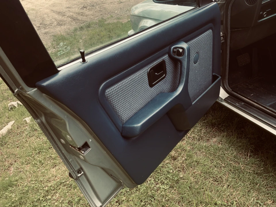 1987 BMW E30 3 Series - Image 24 of 31