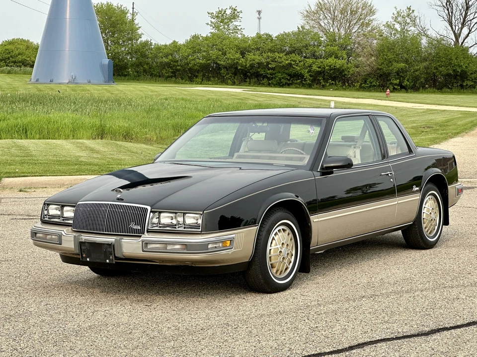 1987 Buick Riviera 4th-7th Gen - Image 7 of 31