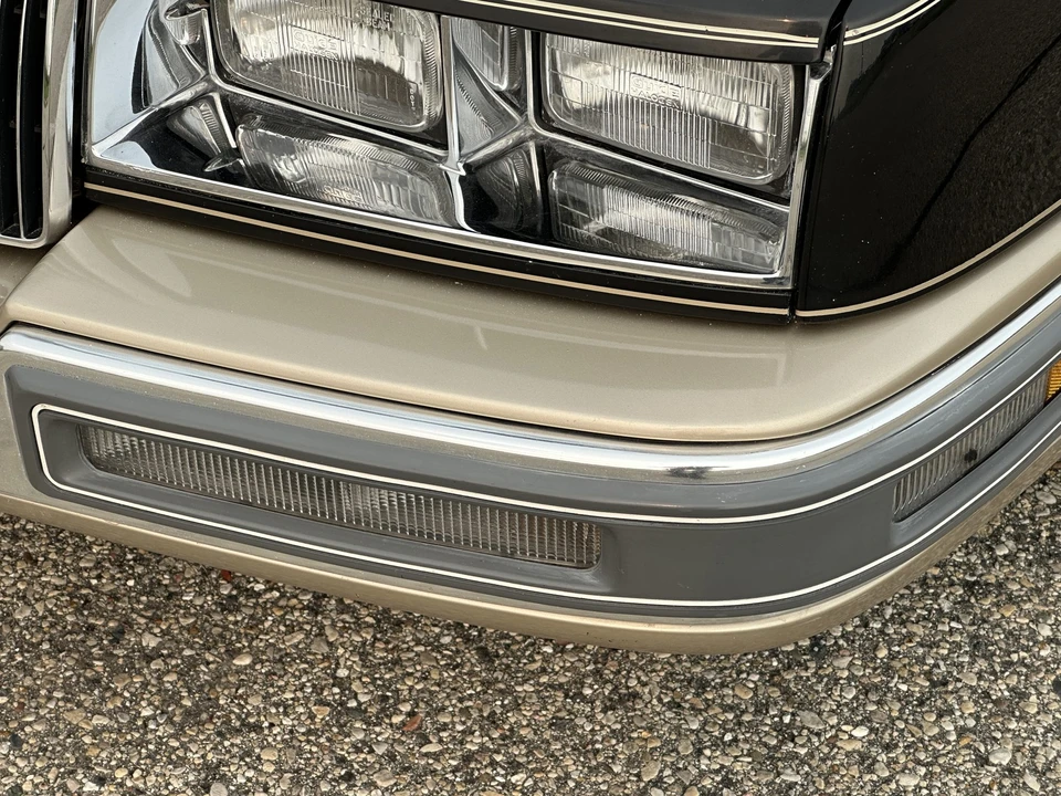 1987 Buick Riviera 4th-7th Gen - Image 27 of 31