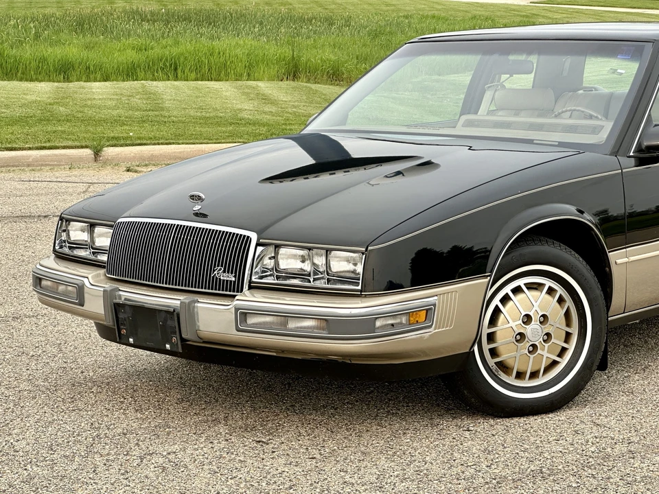 1987 Buick Riviera 4th-7th Gen - Image 21 of 31