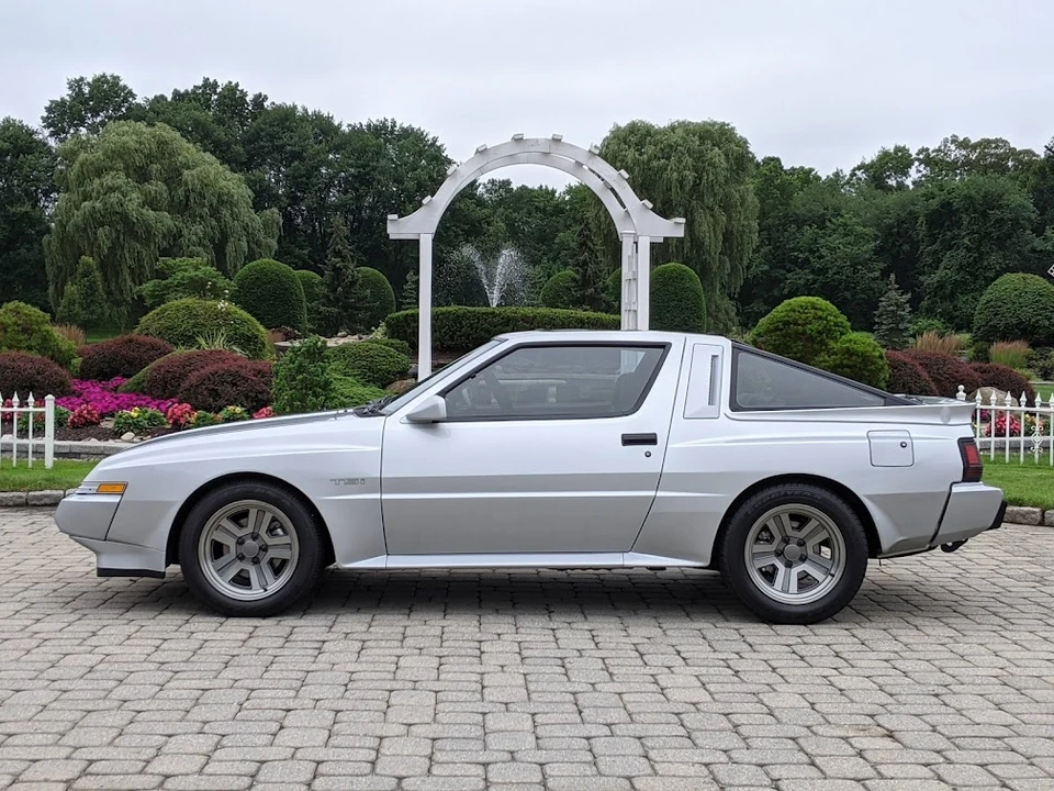 1987 Chrysler Conquest - Image 23 of 31