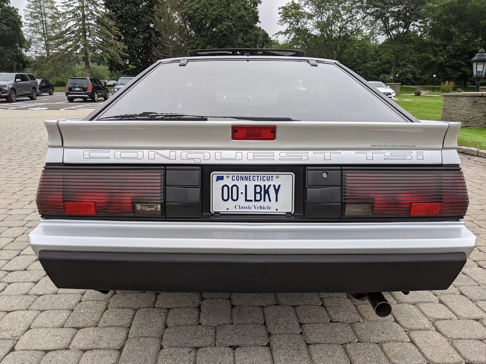1987 Chrysler Conquest - Image 16 of 31