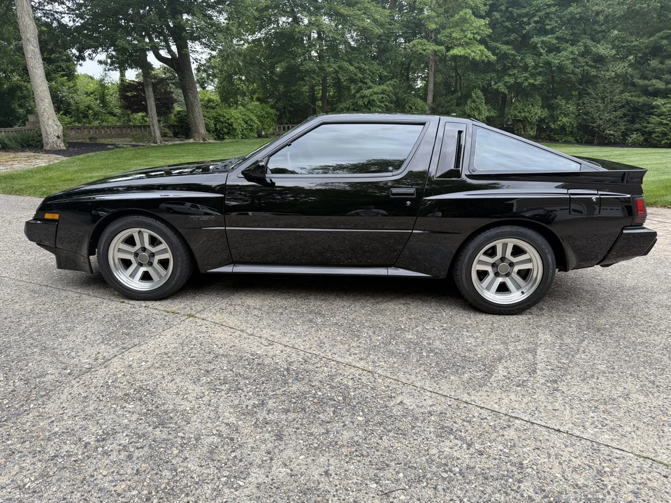 1987 Chrysler Conquest - Image 29 of 31