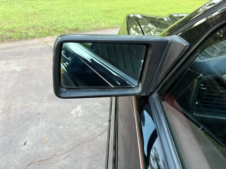 1987 Mercedes-Benz 190E - Image 28 of 31