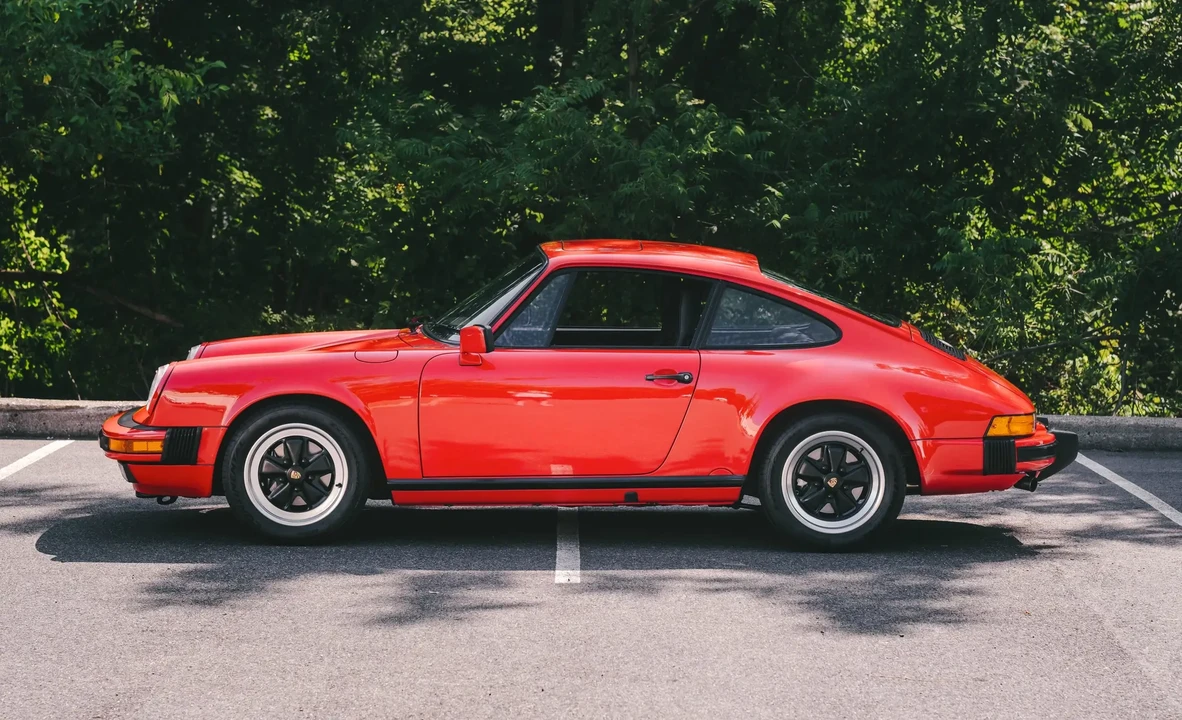 1987 Porsche 911 Carrera 3.2 - Image 4 of 6