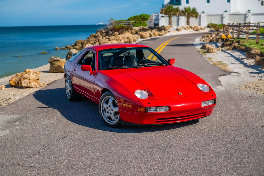1987 Porsche 928 S4 - Image 15 of 31