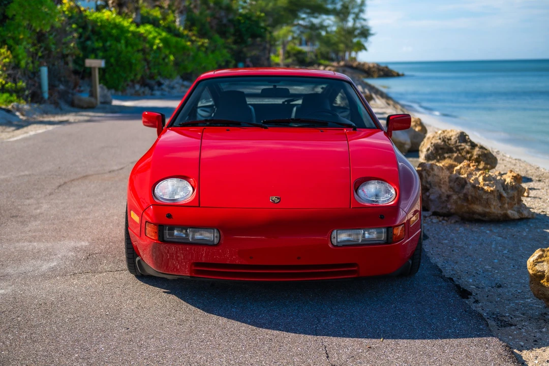 1987 Porsche 928 S4 - Image 9 of 31