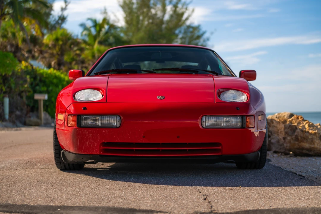 1987 Porsche 928 S4 - Image 10 of 31