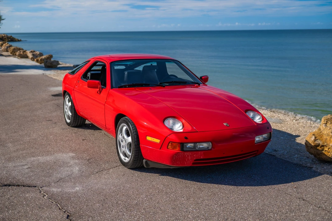 1987 Porsche 928 S4 - Image 16 of 31