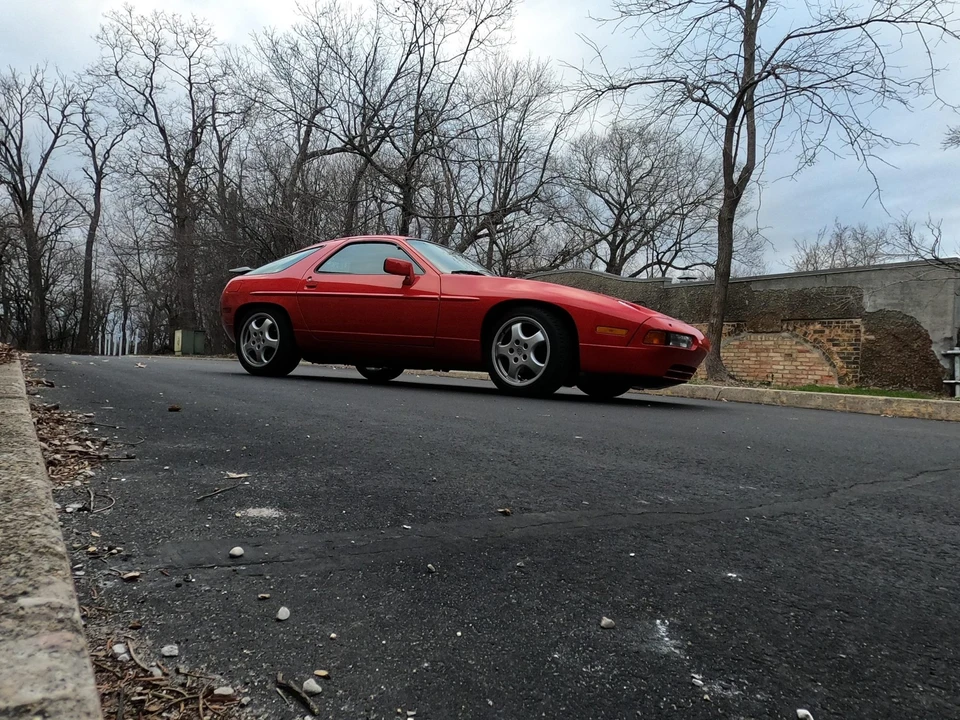 1987 Porsche 928 S4 - Image 18 of 31