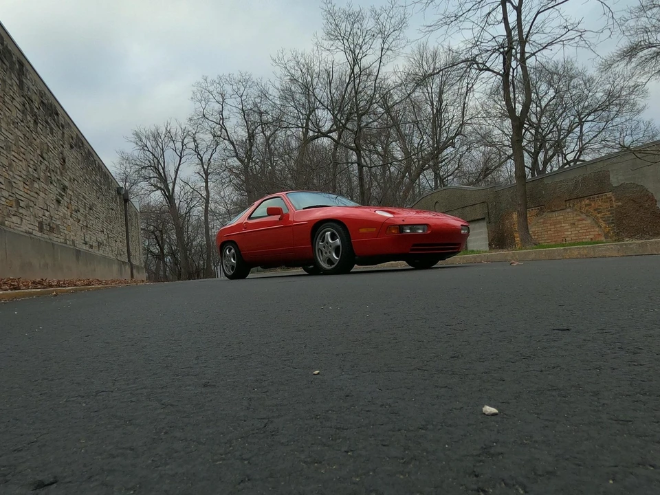 1987 Porsche 928 S4 - Image 17 of 31
