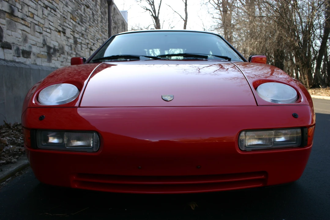 1987 Porsche 928 S4 - Image 24 of 31