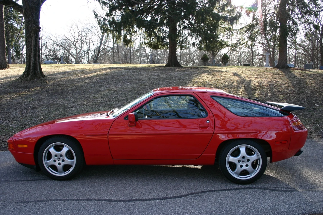 1987 Porsche 928 S4 - Image 28 of 31