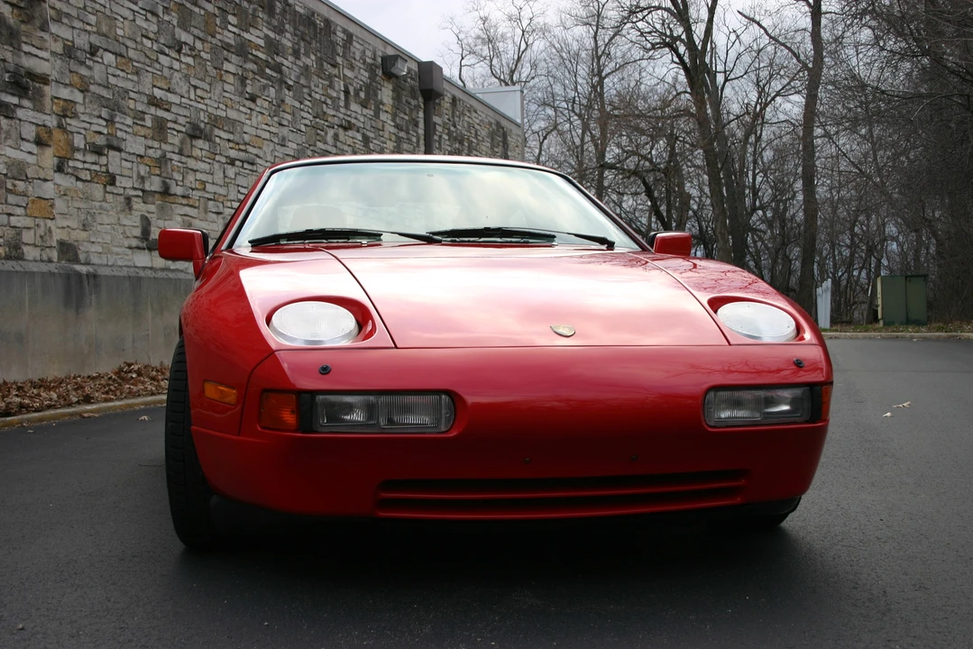 1987 Porsche 928 S4 - Image 23 of 31